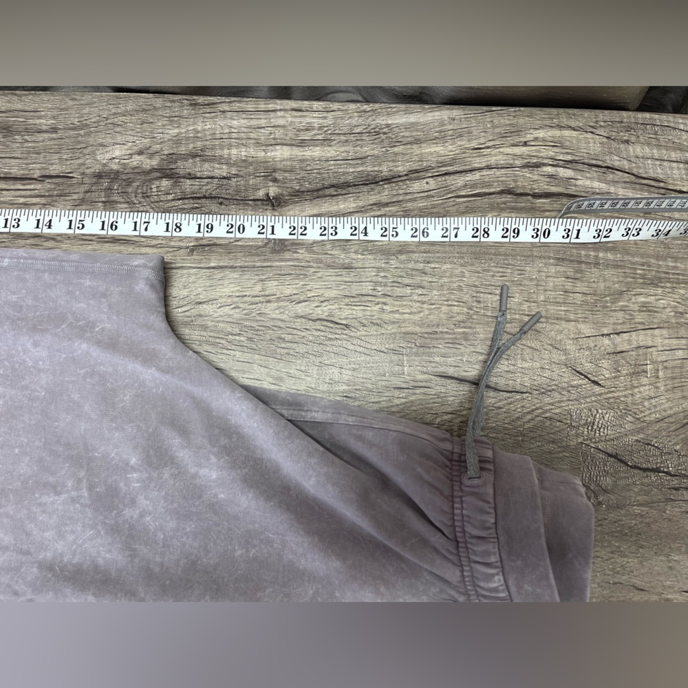 lululemon athletica Light Gray Wide Leg Culottes - Picture 8 of 9